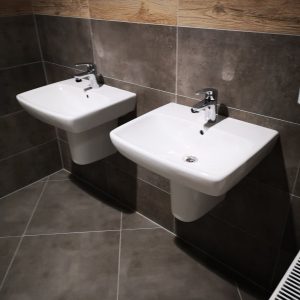 129479784_393130415124773_5071688007480106906_n